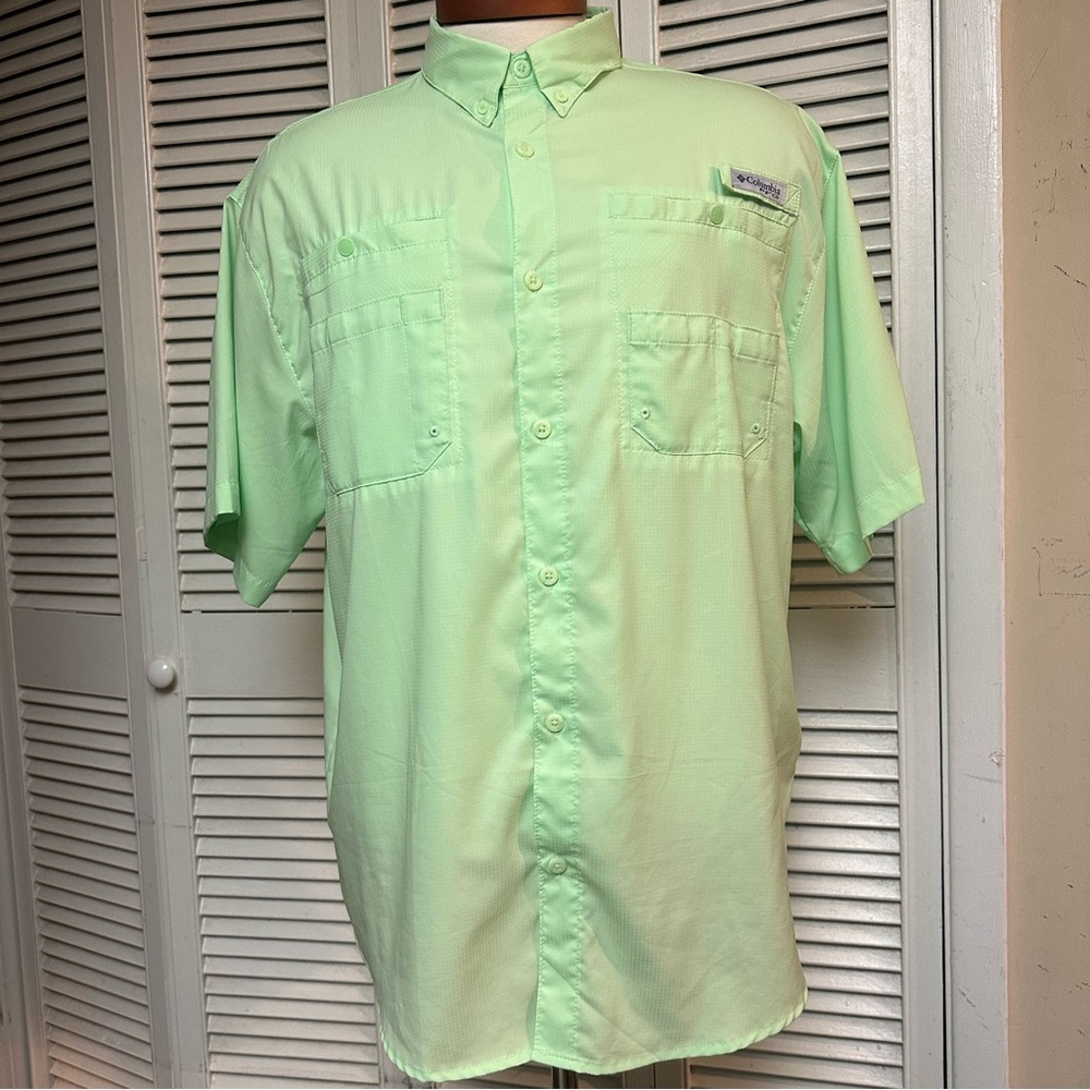 COLUMBIA PFG Size LARGE  Tamiami OMNI-SHADE